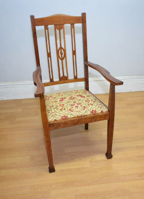 antique arts crafts oak armchair - CATEGORY: ANTIQUE CHAIRS - DATED 1900
