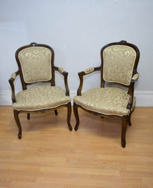 EARLY 20TH CENTURY PAIR OF FRENCH ARMCHAIRS - ADDITIONAL PHOTO 3