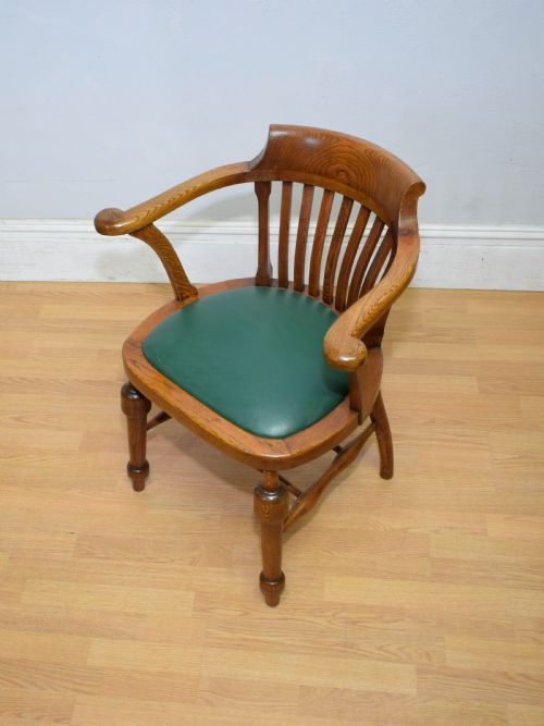 fig 6. Antique Victorian Desk / Office Chair