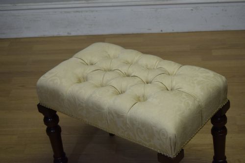 ANTIQUE VICTORIAN UPHOLSTERED STOOL - ADDITIONAL PHOTO 7