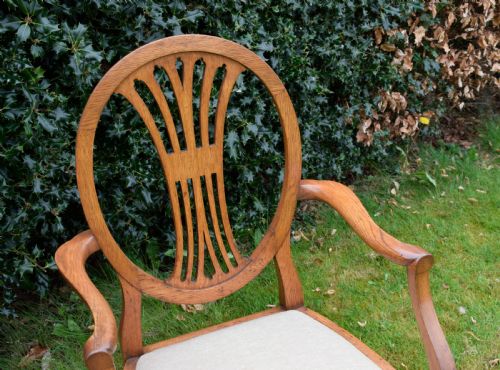 EARLY 20TH CENTURY PAIR OF OAK ARMCHAIRS - ADDITIONAL PHOTO 6