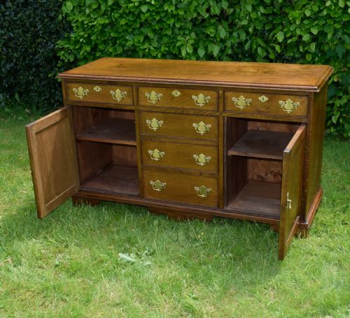 EARLY 20TH CENTURY GEORGIAN OAK DRESSER BASE - ADDITIONAL PHOTO 16