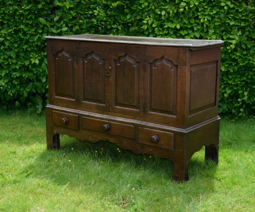 ANTIQUE 17TH CENTURY OAK COURT CUPBOARD - ADDITIONAL PHOTO 2