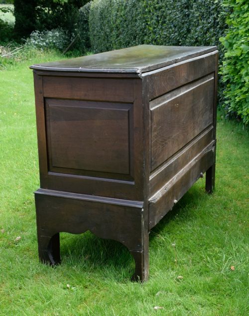 ANTIQUE 17TH CENTURY OAK COURT CUPBOARD - ADDITIONAL PHOTO 5