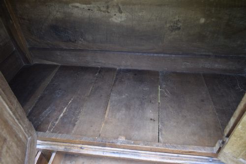 ANTIQUE 17TH CENTURY OAK COURT CUPBOARD - ADDITIONAL PHOTO 13