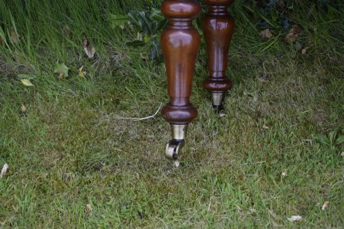 VICTORIAN DEEP BUTTONED STOOL ON CASTORS - ADDITIONAL PHOTO 14