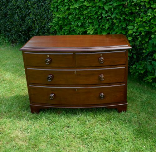 VICTORIAN BOW FRONTED CHEST OF DRAWERS - ADDITIONAL PHOTO 1