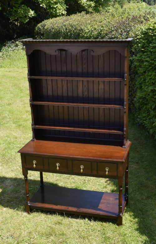 EARLY 20TH CENTURY DRESSER RACK - ADDITIONAL PHOTO 3