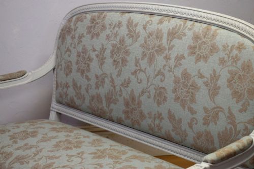 ANTIQUE DECORATIVE FRENCH SOFA - ADDITIONAL PHOTO 4