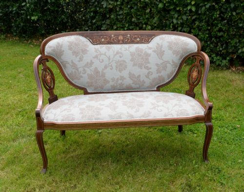 VICTORIAN MAHOGANY ROSEWOOD COUCH - ADDITIONAL PHOTO 1