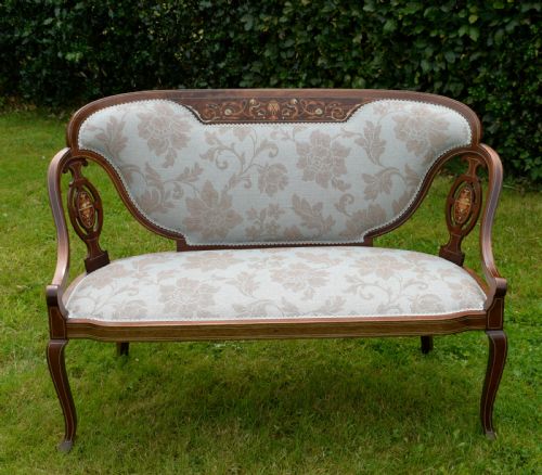VICTORIAN MAHOGANY ROSEWOOD COUCH - ADDITIONAL PHOTO 4