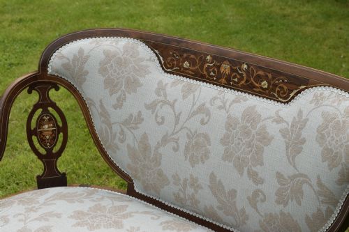VICTORIAN MAHOGANY ROSEWOOD COUCH - ADDITIONAL PHOTO 6