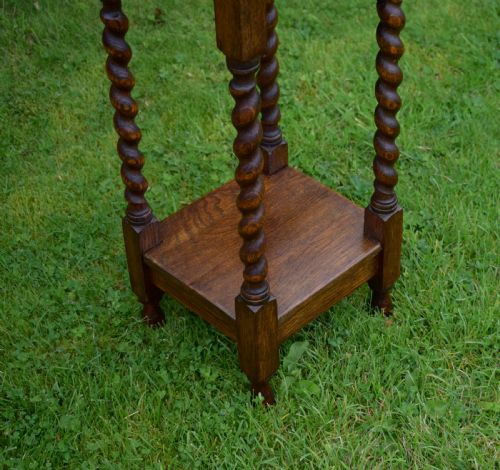 OAK BARLEY TWIST OCCASIONAL TABLE - ADDITIONAL PHOTO 4