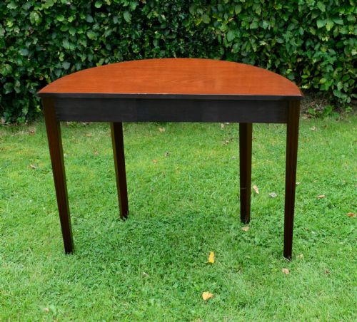 GEORGIAN MAHOGANY DEMI LUNE TABLE - ADDITIONAL PHOTO 12