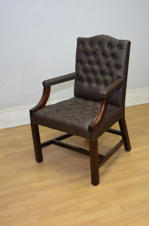 GAINSBOROUGH LIBRARY CHAIR - ADDITIONAL PHOTO 3