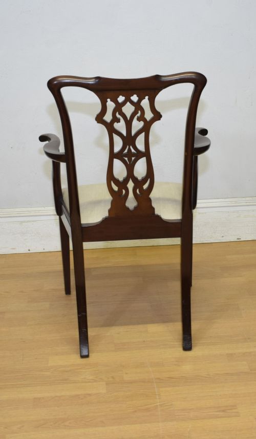19TH CENTURY CHIPPENDALE ARMCHAIR - ADDITIONAL PHOTO 9