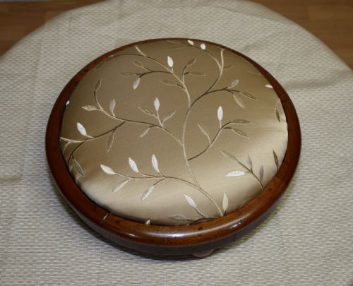 VICTORIAN WALNUT FOOT STOOL - ADDITIONAL PHOTO 8
