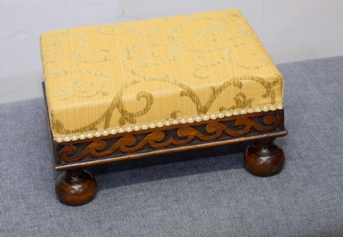 ANTIQUE OAK FOOT STOOL - ADDITIONAL PHOTO 6