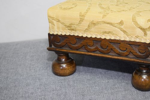 ANTIQUE OAK FOOT STOOL - ADDITIONAL PHOTO 10