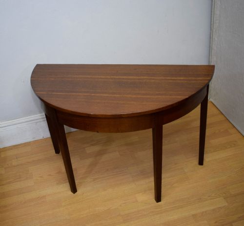 GEORGIAN OAK DEMI LUNE TABLE - ADDITIONAL PHOTO 5