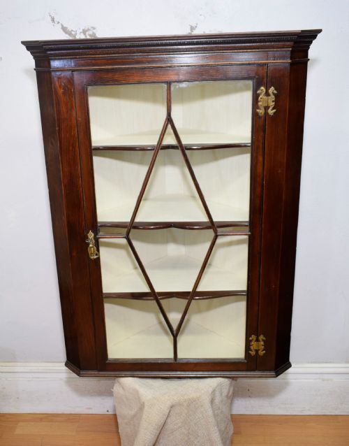 DISPLAY CORNER CUPBOARD GLAZED - ADDITIONAL PHOTO 15