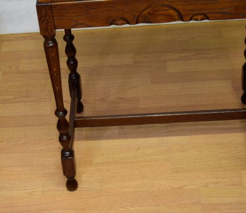 EARLY 20TH CENTURY OAK CONSOLE TABLE - ADDITIONAL PHOTO 5