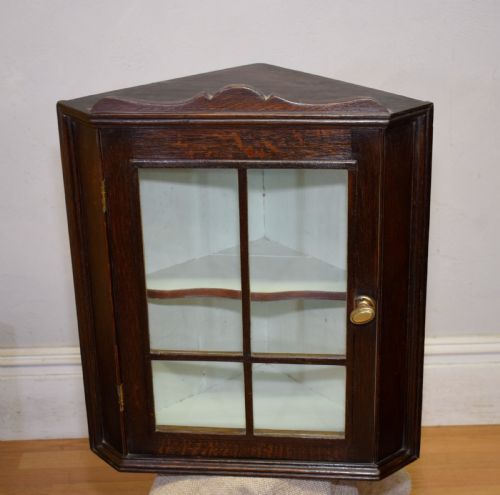 glazed oak corner cupboard - CATEGORY: ANTIQUE CABINETS - DATED 1850