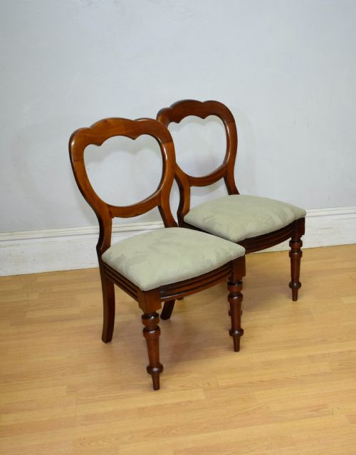 VICTORIAN PAIR OF CROWN BACK CHAIRS - ADDITIONAL PHOTO 8