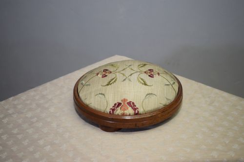 early 20th century foot stool - CATEGORY: ANTIQUE STOOLS - DATED 1930