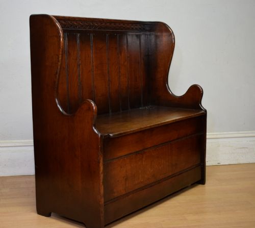 CARVED OAK BOX SETTLE - ADDITIONAL PHOTO 3