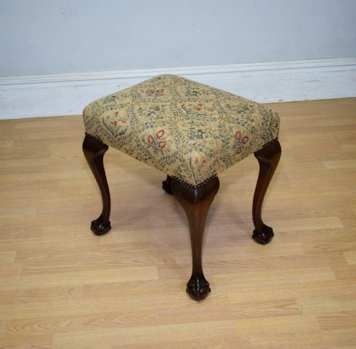CHIPPENDALE STYLE STOOL - ADDITIONAL PHOTO 1