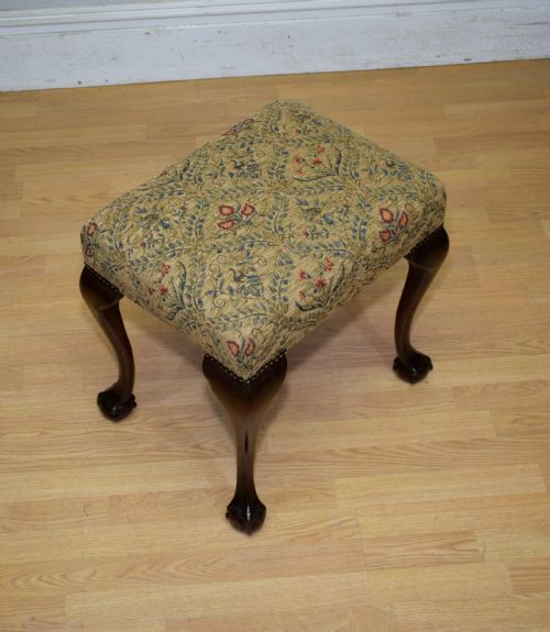 CHIPPENDALE STYLE STOOL - ADDITIONAL PHOTO 2
