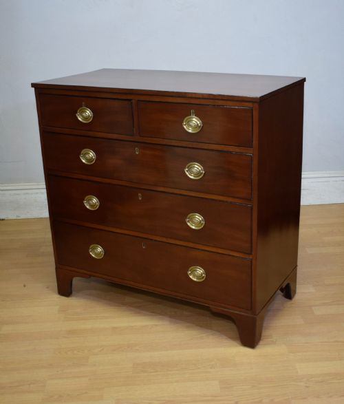 REGENCY PERIOD MAHOGANY CHEST OF DRAWERS - ADDITIONAL PHOTO 1