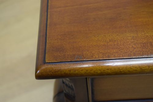 EARLY 20TH CENTURY LAMP TABLE - ADDITIONAL PHOTO 11