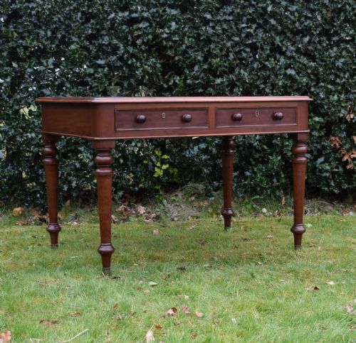 VICTORIAN MAHOGANY WRITING TABLE - ADDITIONAL PHOTO 4
