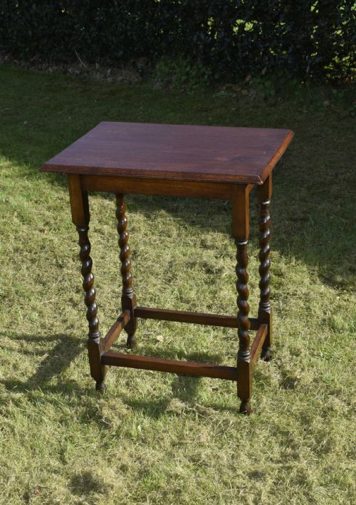 oak barley twist side table - CATEGORY: ANTIQUE TABLES - DATED 1910