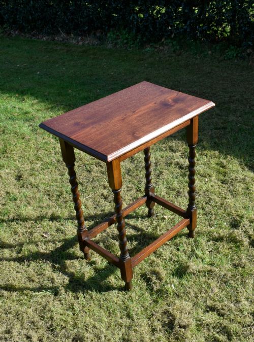 OAK BARLEY TWIST SIDE TABLE - ADDITIONAL PHOTO 10
