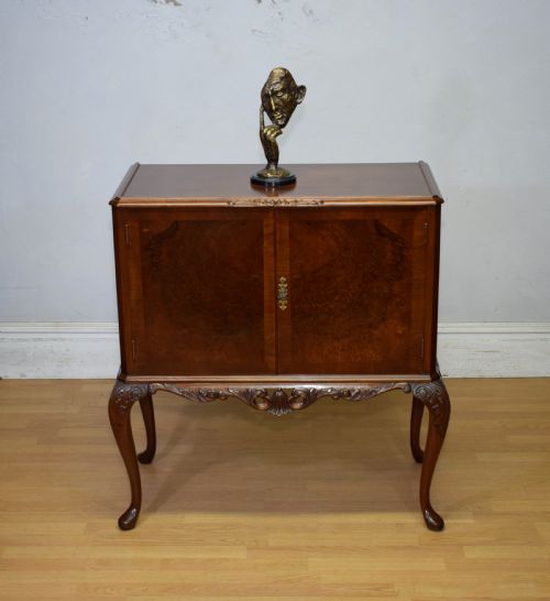 EARLY 20TH CENTURY WALNUT COCKTAIL CABINET - ADDITIONAL PHOTO 6