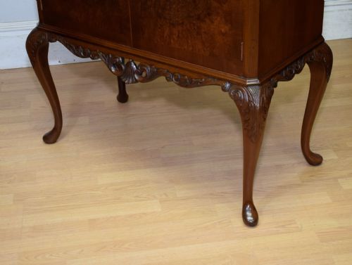 EARLY 20TH CENTURY WALNUT COCKTAIL CABINET - ADDITIONAL PHOTO 8