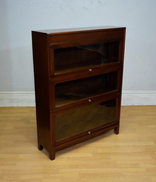 early 20th century mahogany bookcase - CATEGORY: ANTIQUE BOOKCASES - DATED 1920