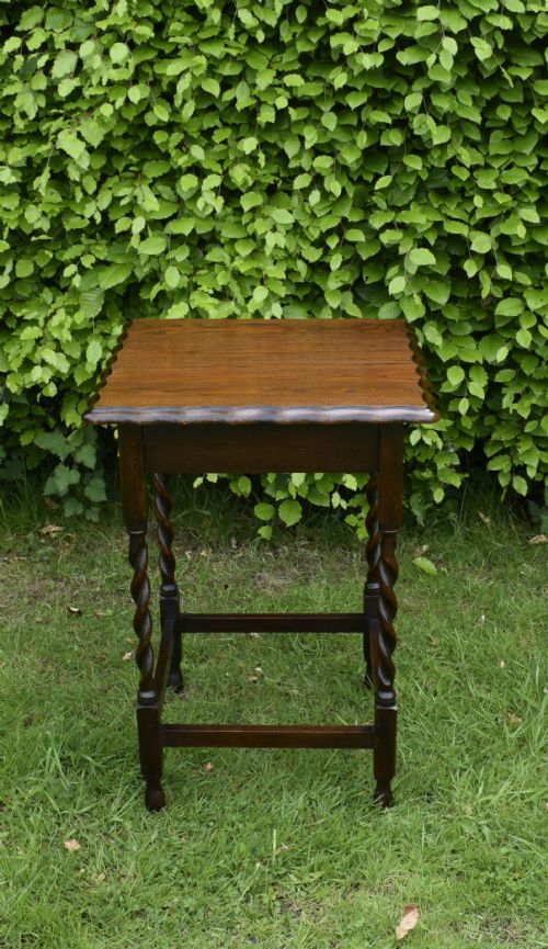 OAK BARLEY TWIST SIDE TABLE - ADDITIONAL PHOTO 1