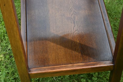 EARLY 20TH CENTURY OAK SIDE TABLE - ADDITIONAL PHOTO 10
