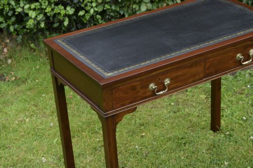MAHOGANY DESK BY GILLOWS - ADDITIONAL PHOTO 6