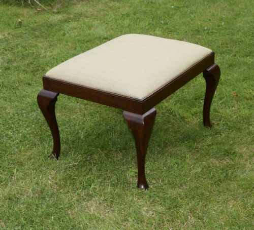 early 20th century centre stool - CATEGORY: ANTIQUE STOOLS - DATED 1900