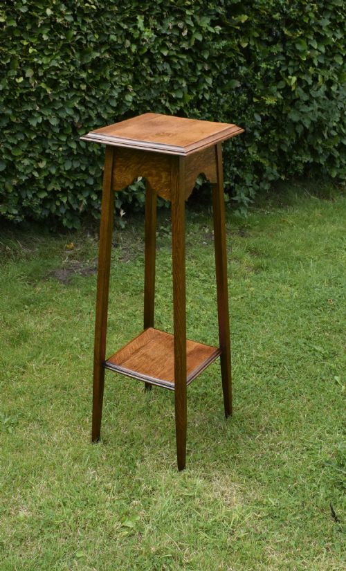 early 20th century oak jardiniere stand - CATEGORY: ANTIQUE FURNITURE - DATED 1900