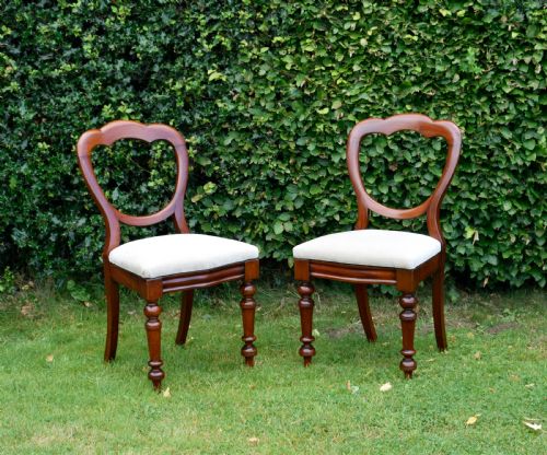 PAIR OF VICTORIAN CROWN BACK CHAIRS - ADDITIONAL PHOTO 2