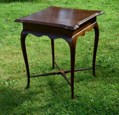 EDWARDIAN MAHOGANY SATINWOOD CENTRE TABLE - ADDITIONAL PHOTO 2