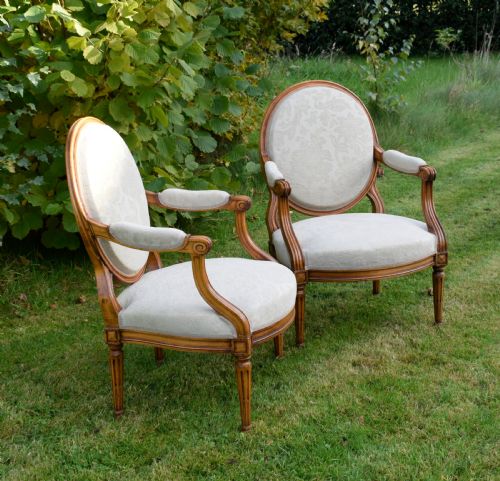PAIR OF FRENCH FULLY UPHOLSTERED OPEN ARMCHAIRS - ADDITIONAL PHOTO 1