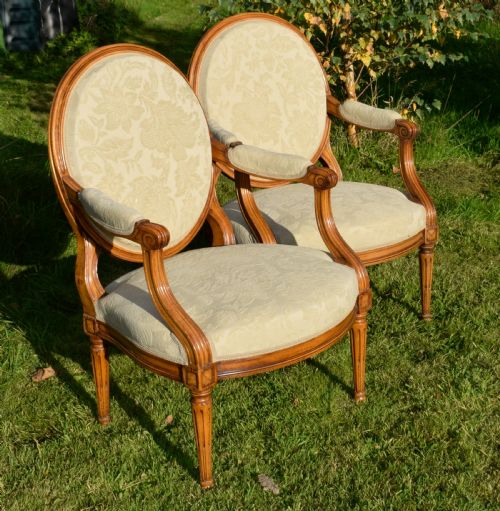 PAIR OF FRENCH FULLY UPHOLSTERED OPEN ARMCHAIRS - ADDITIONAL PHOTO 4