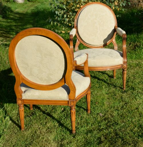 PAIR OF FRENCH FULLY UPHOLSTERED OPEN ARMCHAIRS - ADDITIONAL PHOTO 7